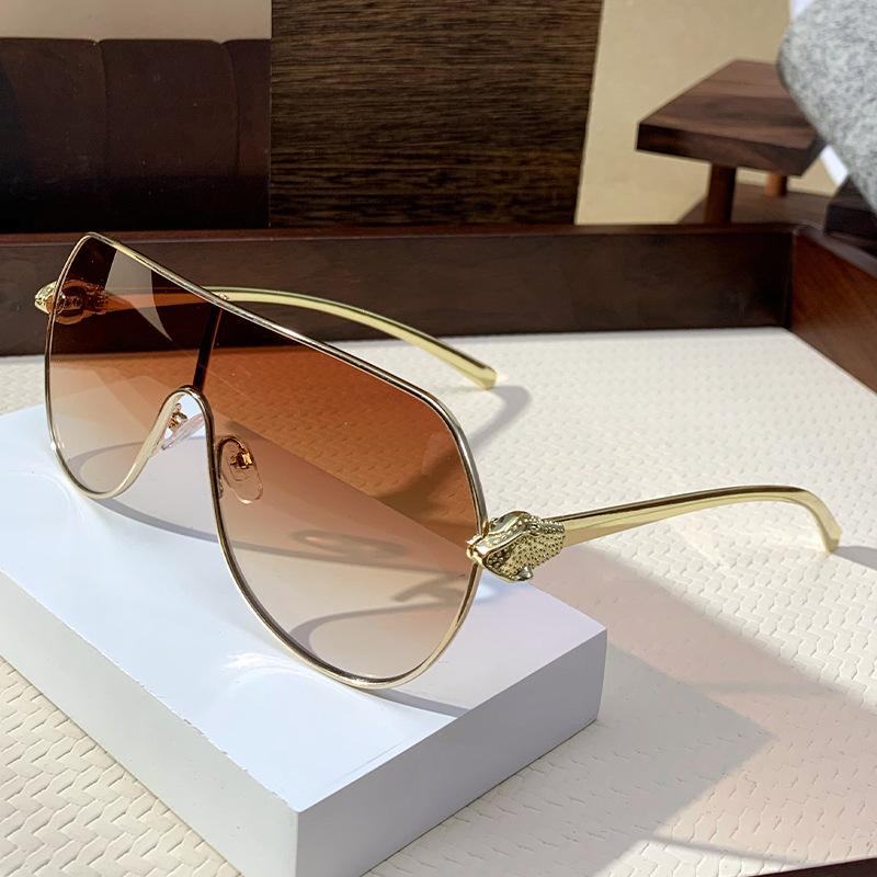 Vintage Luxury Brand Designer One Piece Sunglasses Women For Men  Popular Luxury Sun Glasses Metal Oversized Punk Eyewear
