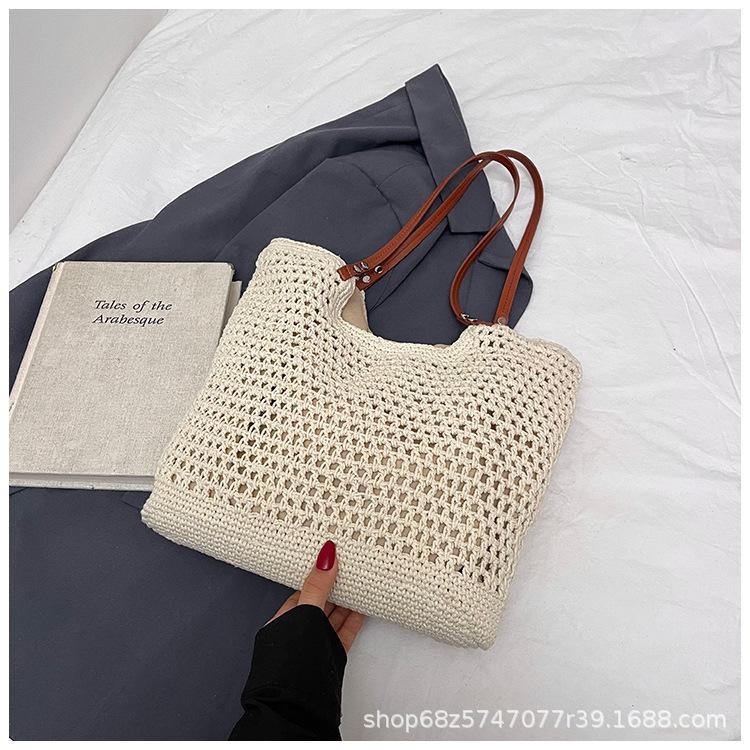 

Commuter bag women s 2025 new shoulder bag seaside vacation beach bag large capacity lazy wind woven tote bag бежевий
