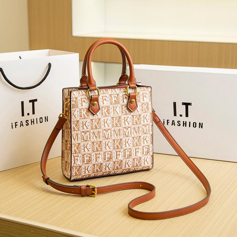 

Новая женская сумка, высококачественная печать, большая вместимость, маленькая квадратная сумка, модная и универсальная, портативная, на плечо, сумка-мессенджер белый