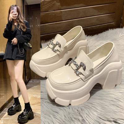 Mocassins femme automne 2025 chaussures simples à enfiler à bouche basse augmentation de hauteur intérieure chaussures femme petites chaussures muffin à la mode et polyvalentes