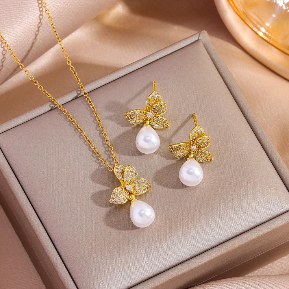 Top Luxury Gold Plated Copper Pendant Necklaces Earrings For Women Trendy Fashion Female Jewelry Set Girls Clavicle Chain