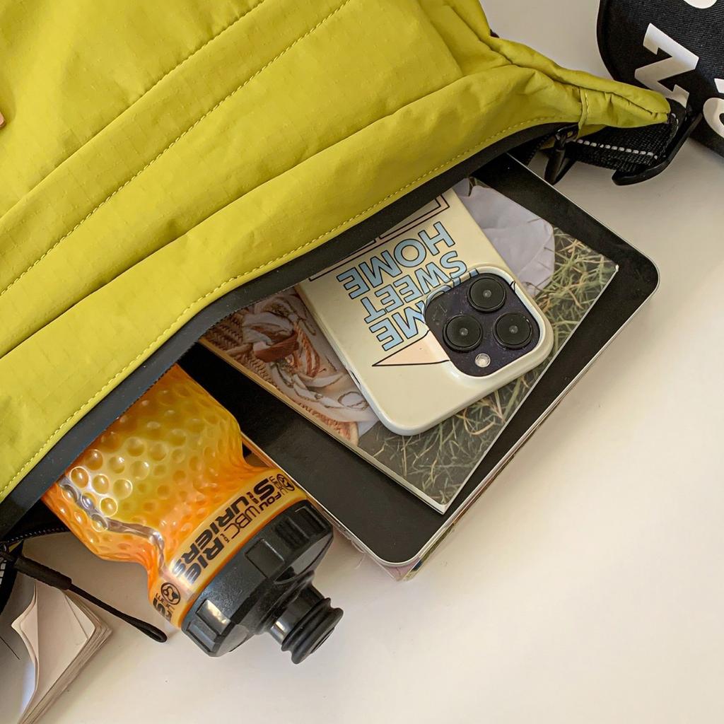 Schoolbag women's messenger bag tide brand ins tooling style Japanese casual men's bag large capacity shoulder bag personalized mailman bag tide