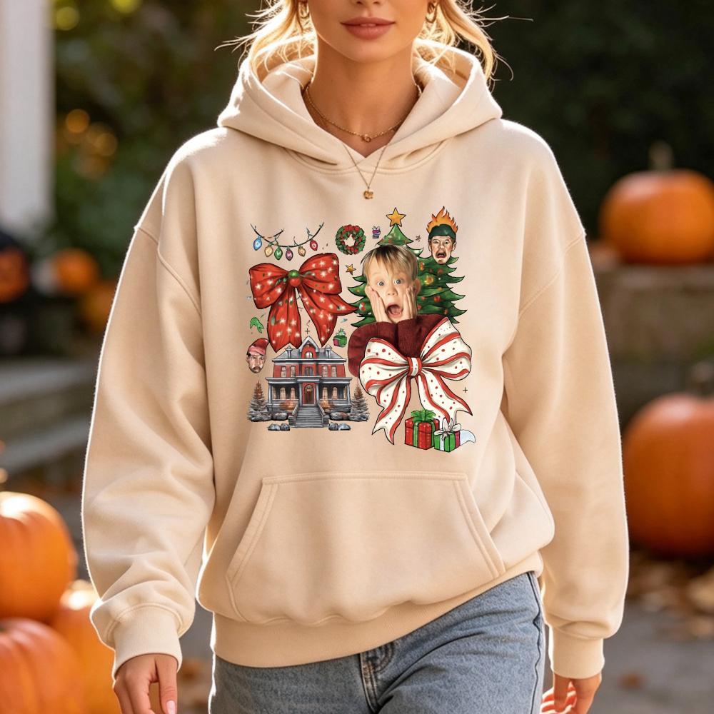 Funny Christmas movie pattern crying boy red ribbon printed hooded sweatshirt for autumn-winter festive retro casual wear