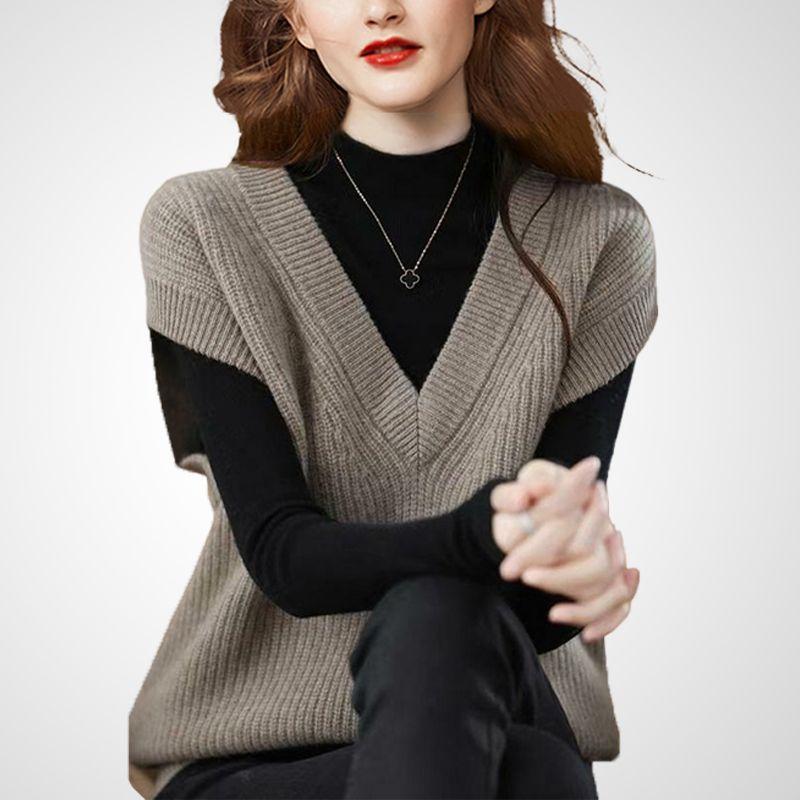 

Нишевый стиль Пуловер Ленивый свитер Женский Осень 2025 V-образный вырез Жилет Длинные рукава Высокий воротник Внутренняя одежда Вязаный Двойка CAMEL S