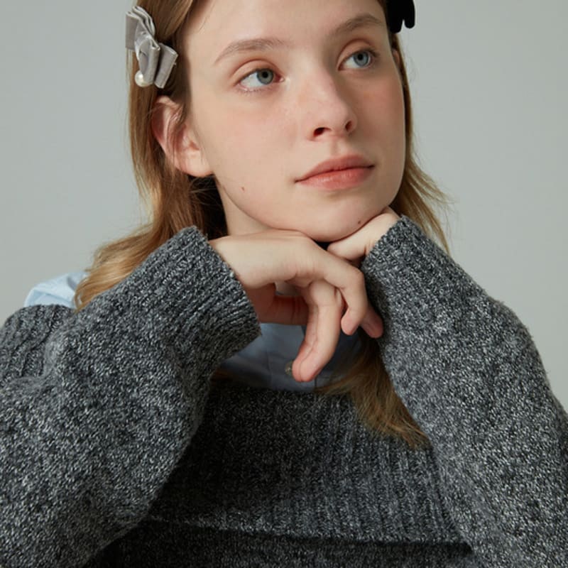 SOCKS APPEAL Velvet Ribbon Pearl Hair Pin Grey