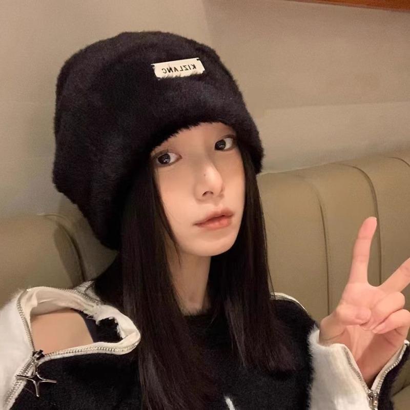 Pile hat children's new warm white plush bucket hat suitable for big face cold hat bucket hat big face small
