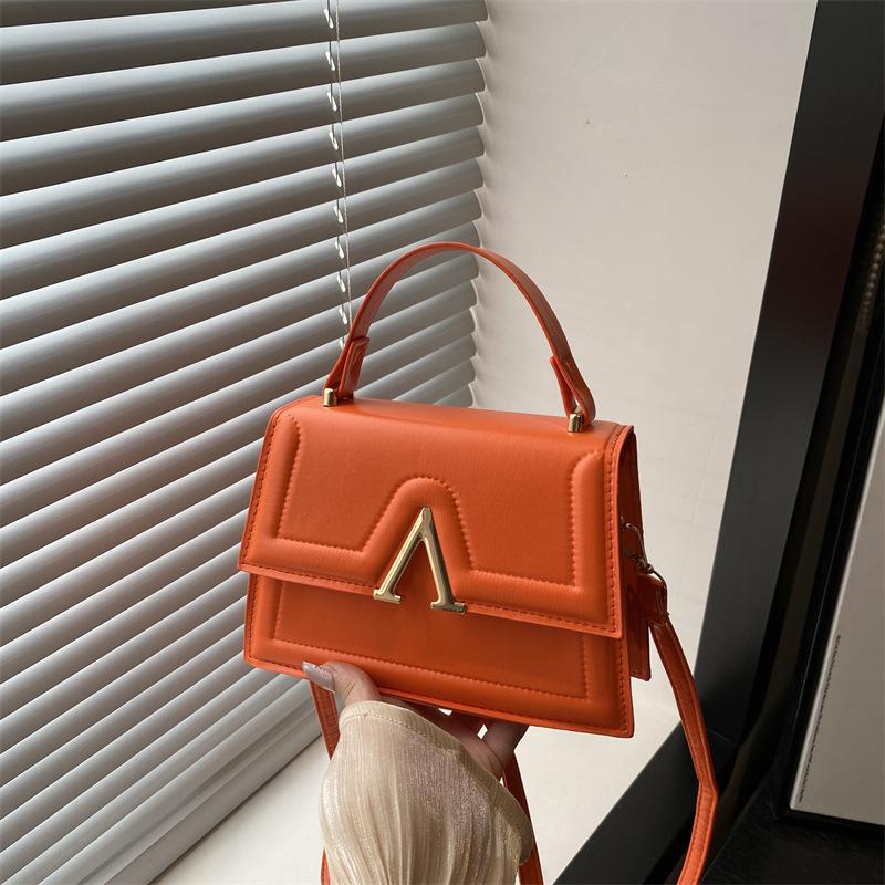 Niche Shoulder Bag New Casual Trend Fashion Handbag Personalized Trendy Messenger Bag