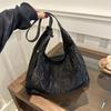 This Year's Popular Fashion Korean Version Shoulder Bag Women's 2025 Spring and Summer New Soft Leather Underarm Bag Casual Bag Tote Bag
