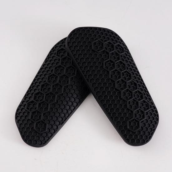 Flexible Soft Shin Guards Honeycomb Soccer Shin Pads Shock Absorption Silicone Protective Leg Guard for Football Soccer