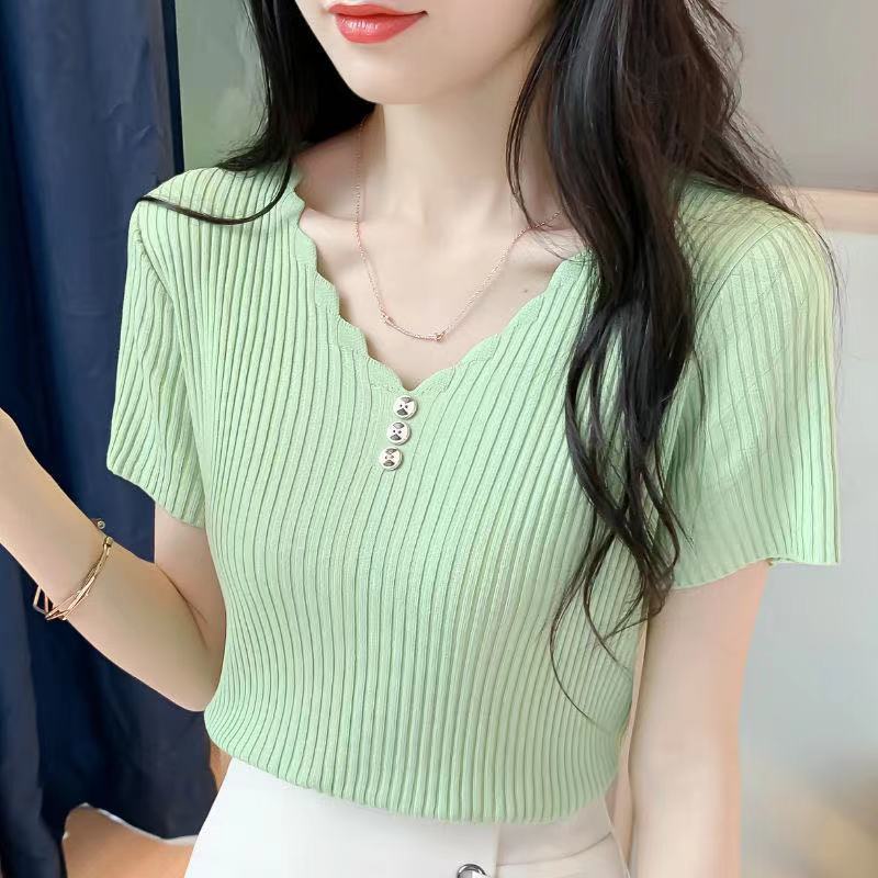 Ice Silk Small Suspender Sleeveless Vest for Women's Summer Outer Wear with Loose Short V-neck Knitted Bottoming Shirt Top