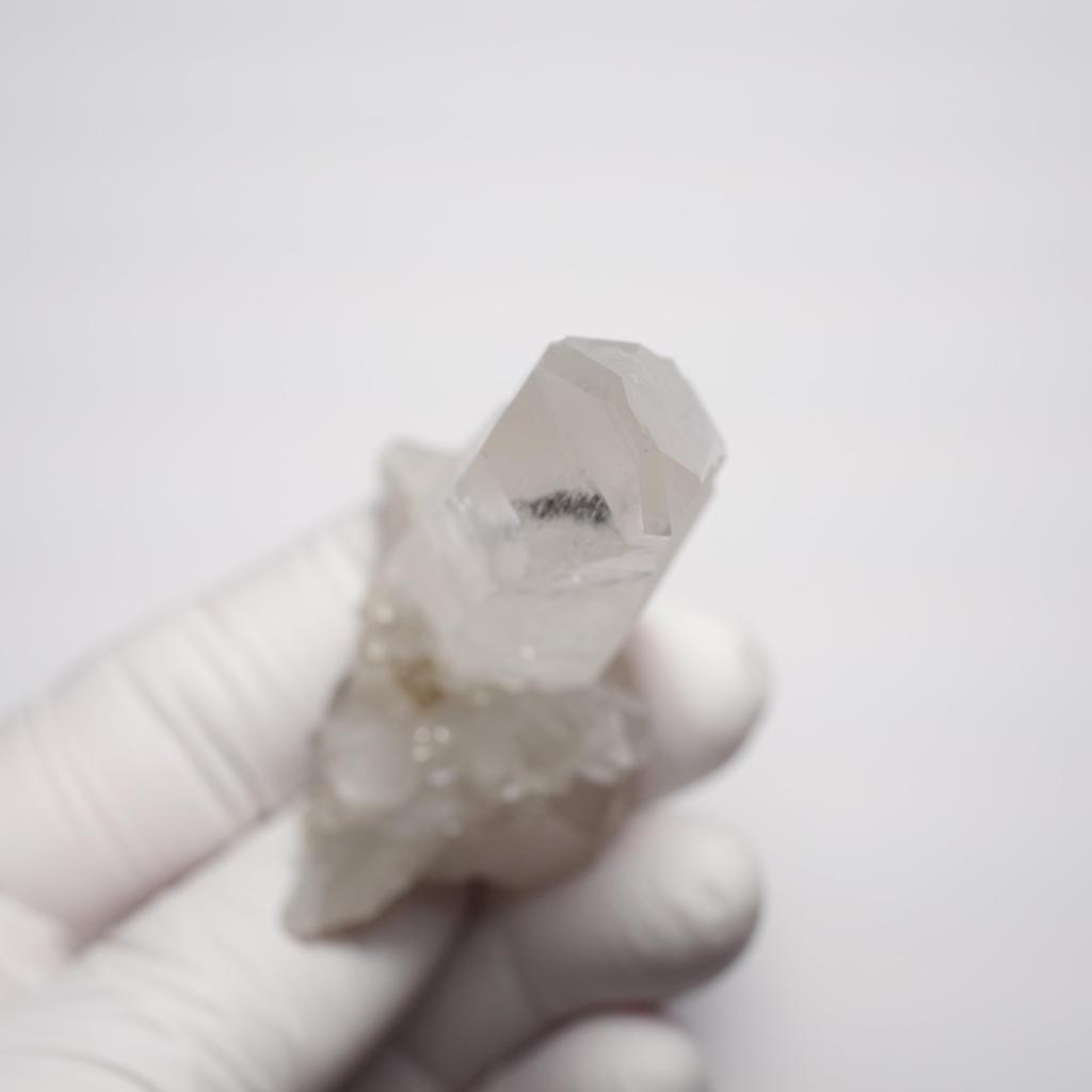 [N2 Stone Natural] Natural Quartz Crystal Cluster - Arkansas, USA - Specimen | (83 | "One-of-a-kind" Rough Stone: Approx. 42g, 39x25x59mm)