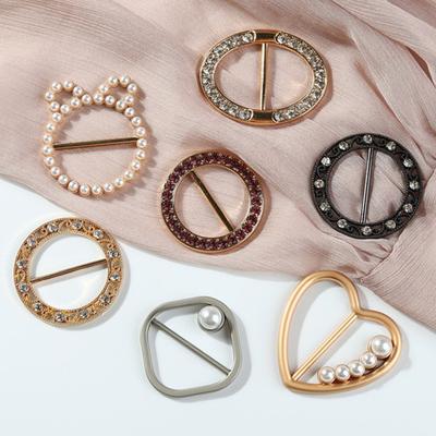 Clothes Corner Tie Buckle Elegant Gift Wear-resistant High Class Tee Blouse Scarf Clothing Knotted Circle Clip Jewelry Accessories