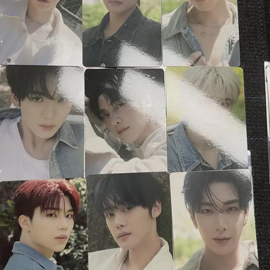 

Zerobaseone Iconic Fragrance Album Photocard