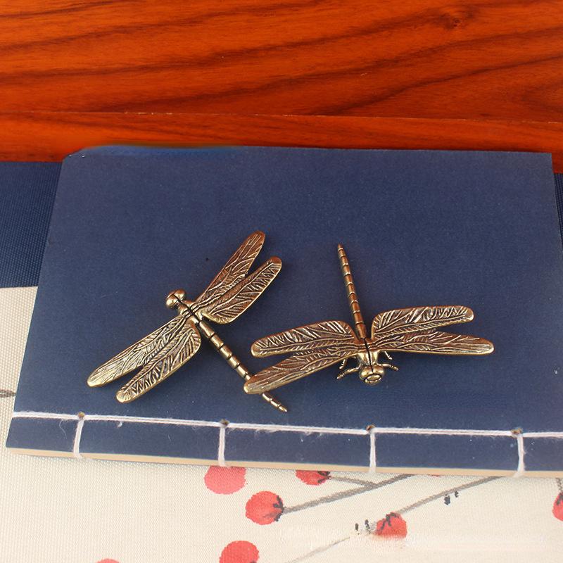 Vintage Brass Dragonfly Figurine - Antique-Style Home & Office Desk Decor, Creative Tea Pet Collectible