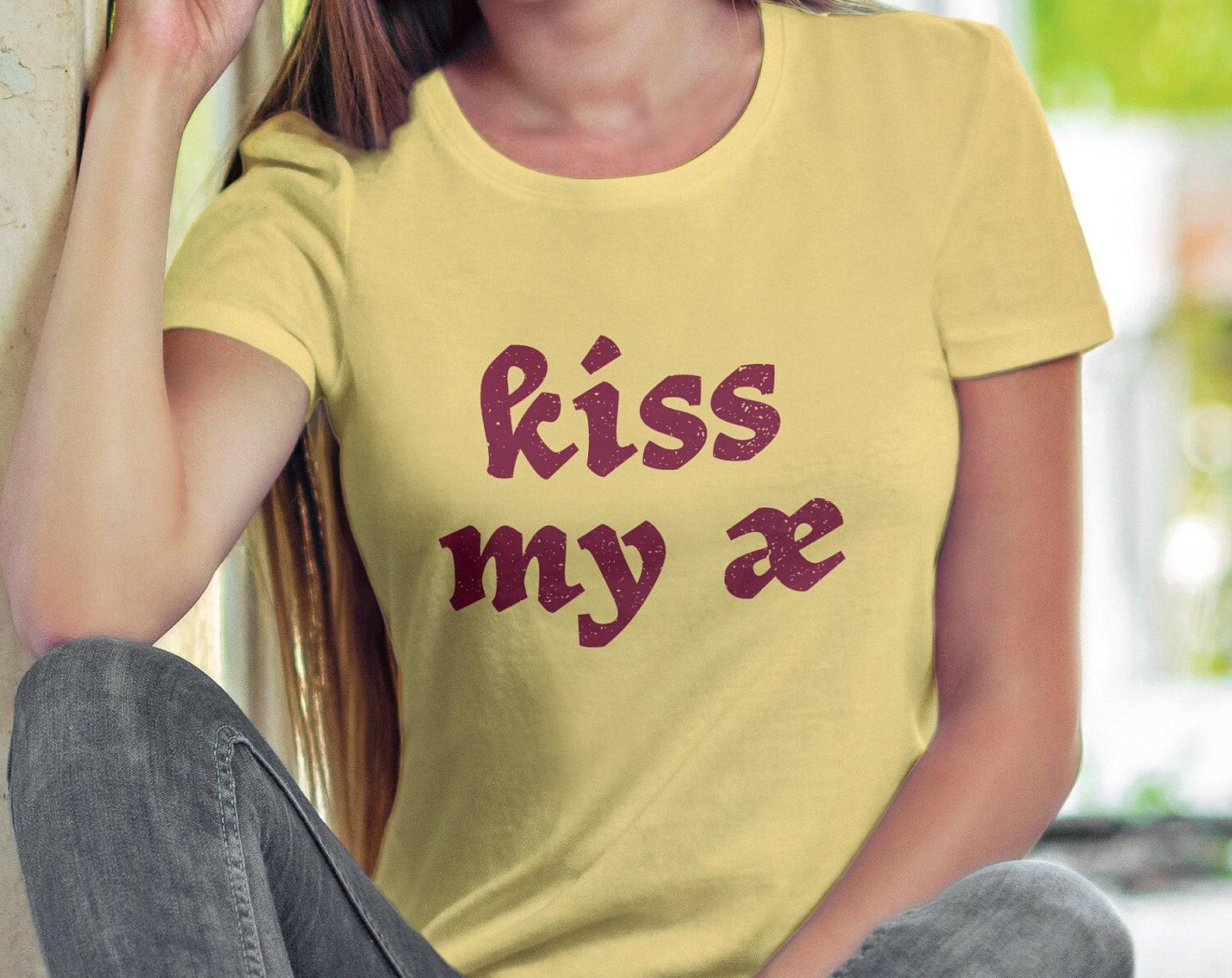 Kiss My Ash Unisex t-shirt (Light Theme) S