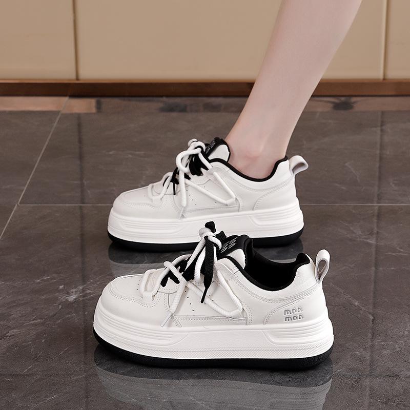 2025 little white shoes children's spring new Korean version ins female students leisure sports versatile board shoes street auction Y8623