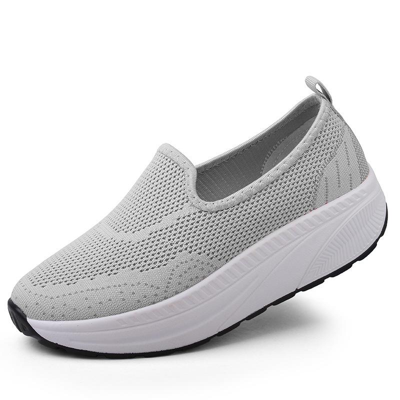 Hollow rocking shoes women's ****** and summer new s**t-soled walking shoes one pedal thick-soled old ******* cloth shoes women's shoes