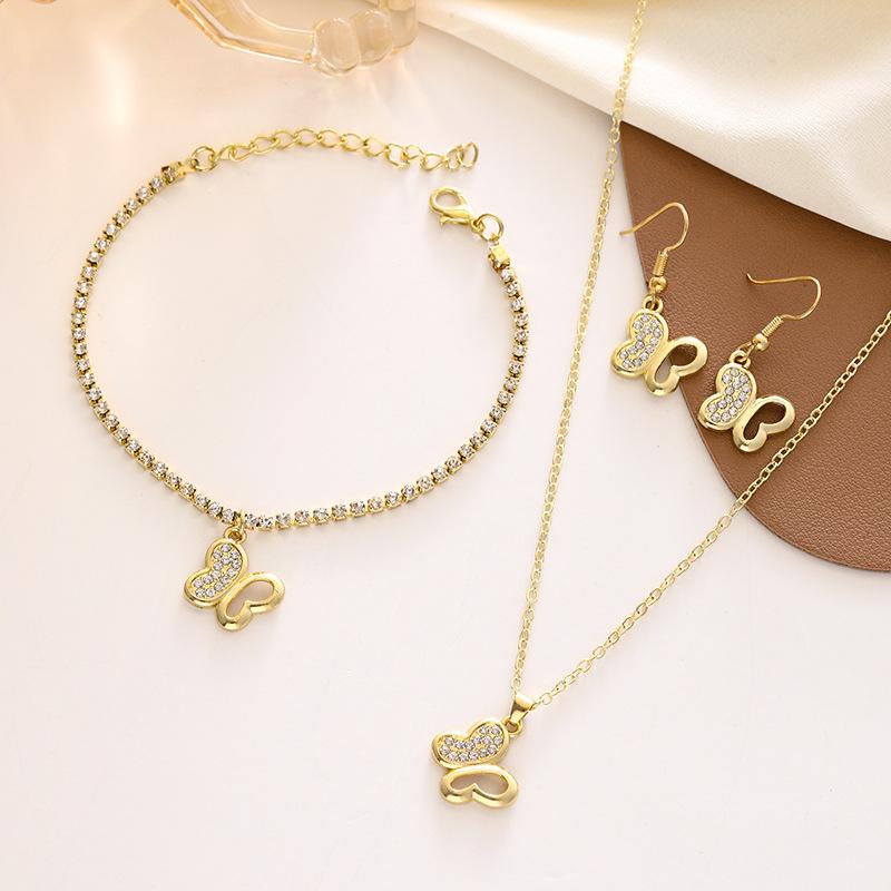 Elegante Conjunto de Collar Pendientes Pulsera de Mariposa Para Mujer Moderno Conjunto de Joyería de 3 Piezas Con Diseño de Personalidad Única