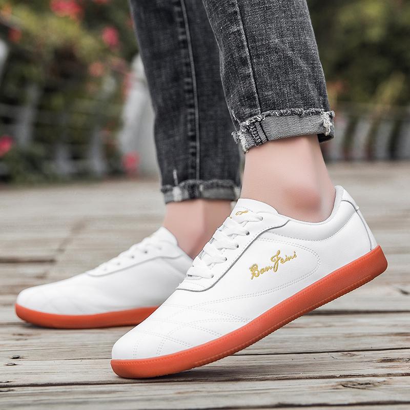 Tai Chi Shoes Men Tai Chi Light Breathable Leather Martial Arts Shoes Practice Performance Shoes Training Bagua Shoes