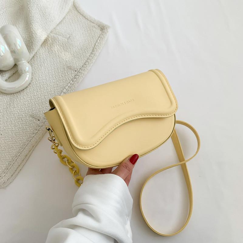 Chic Vintage Saddle Bag Stylish Crossbody Handbag For Women In Trendy Colors