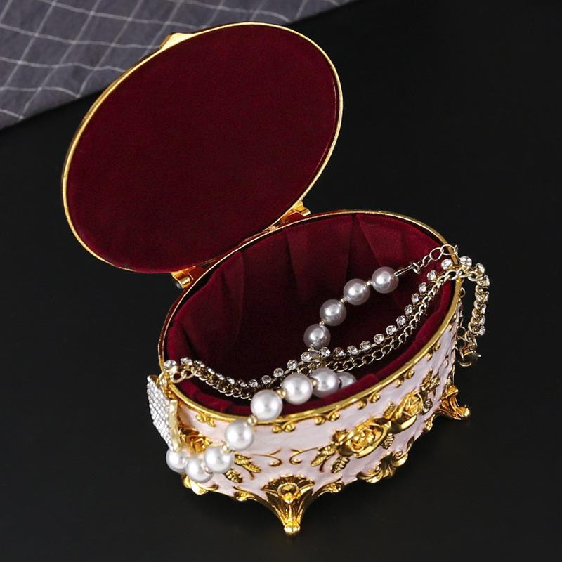 Metal creative European retro jewelry box small hand-painted high-end rose jewelry necklace box Valentine's Day gift