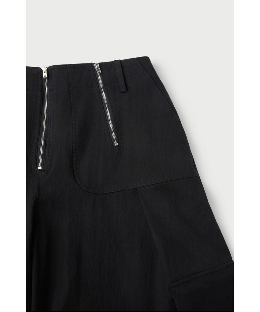 IROWOMEN Jozie Cargo Bermuda Shorts Iopom26103Bkx