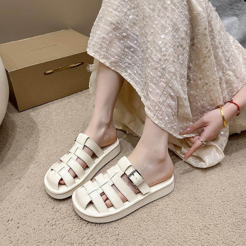 Baotou Half Slippers Women's Summer 2025 New Korean Version Flat-bottomed Buckle Outer Wear Casual Cool Slippers Beach Cool Slippers