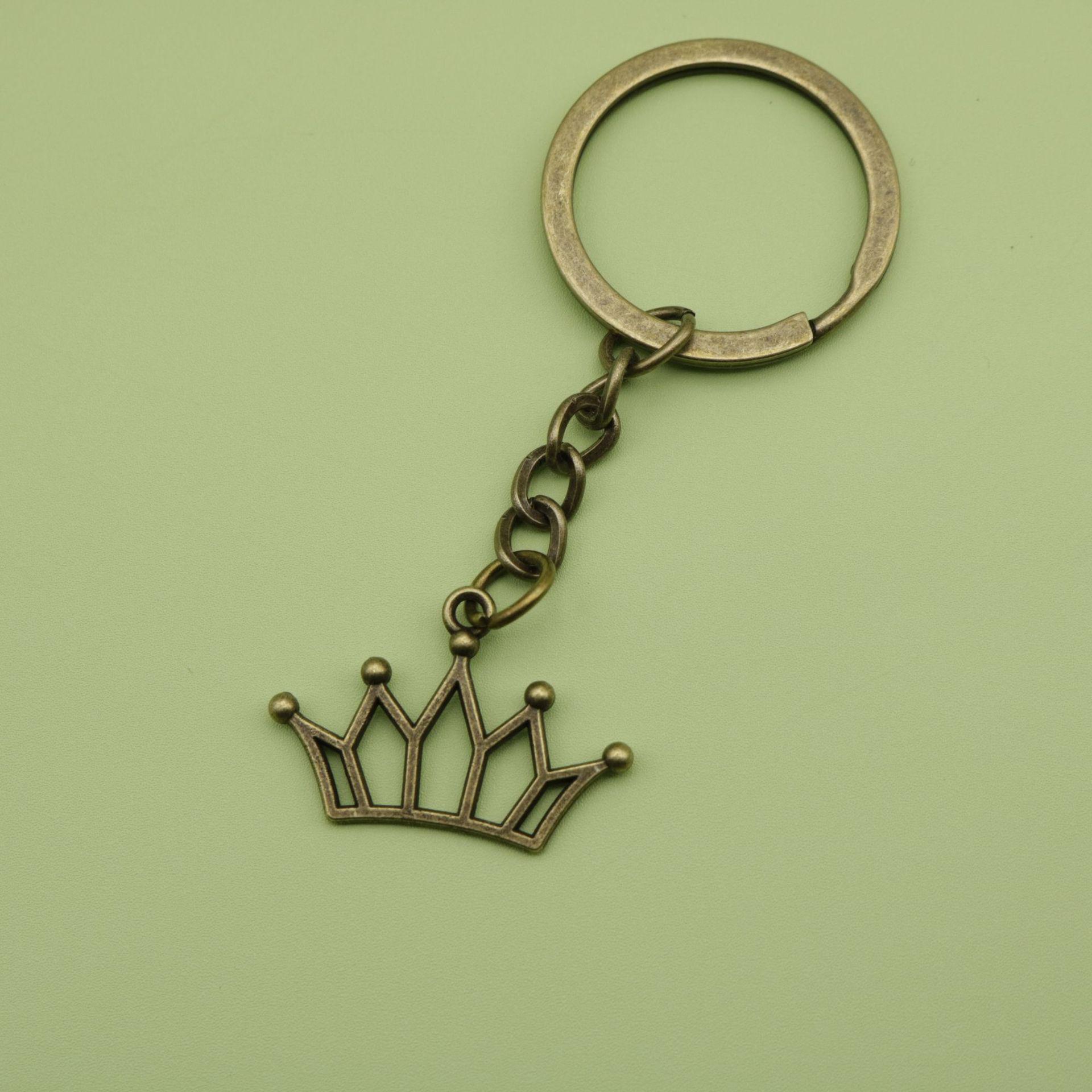 Hot Selling Simple Crown Keychain Pendant Jewelry