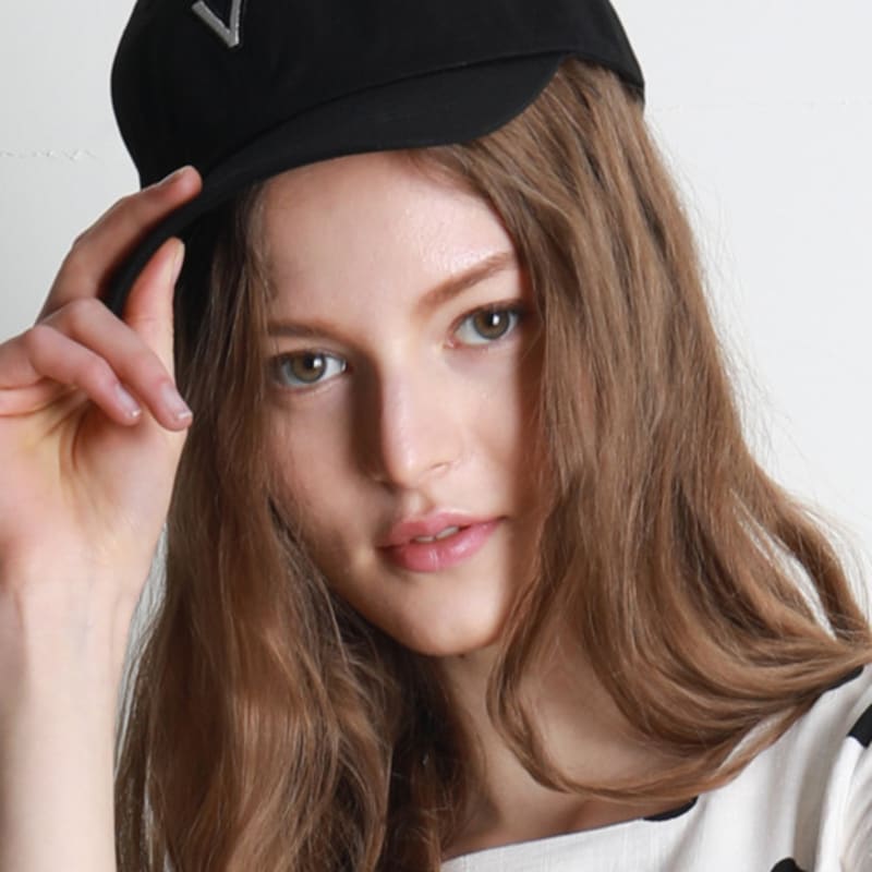 

V s atelier casual V logo ball cap white_F