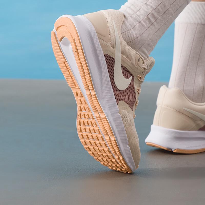 Nike Run Swift 3 Women's Running Shoes