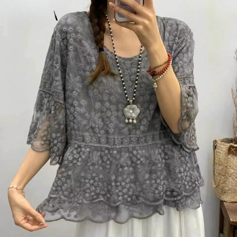 T-shirt Retro Estiva da Donna con Pizzo Ricamato Manica a Tre Quarti Larga Pullover Laccio Largo