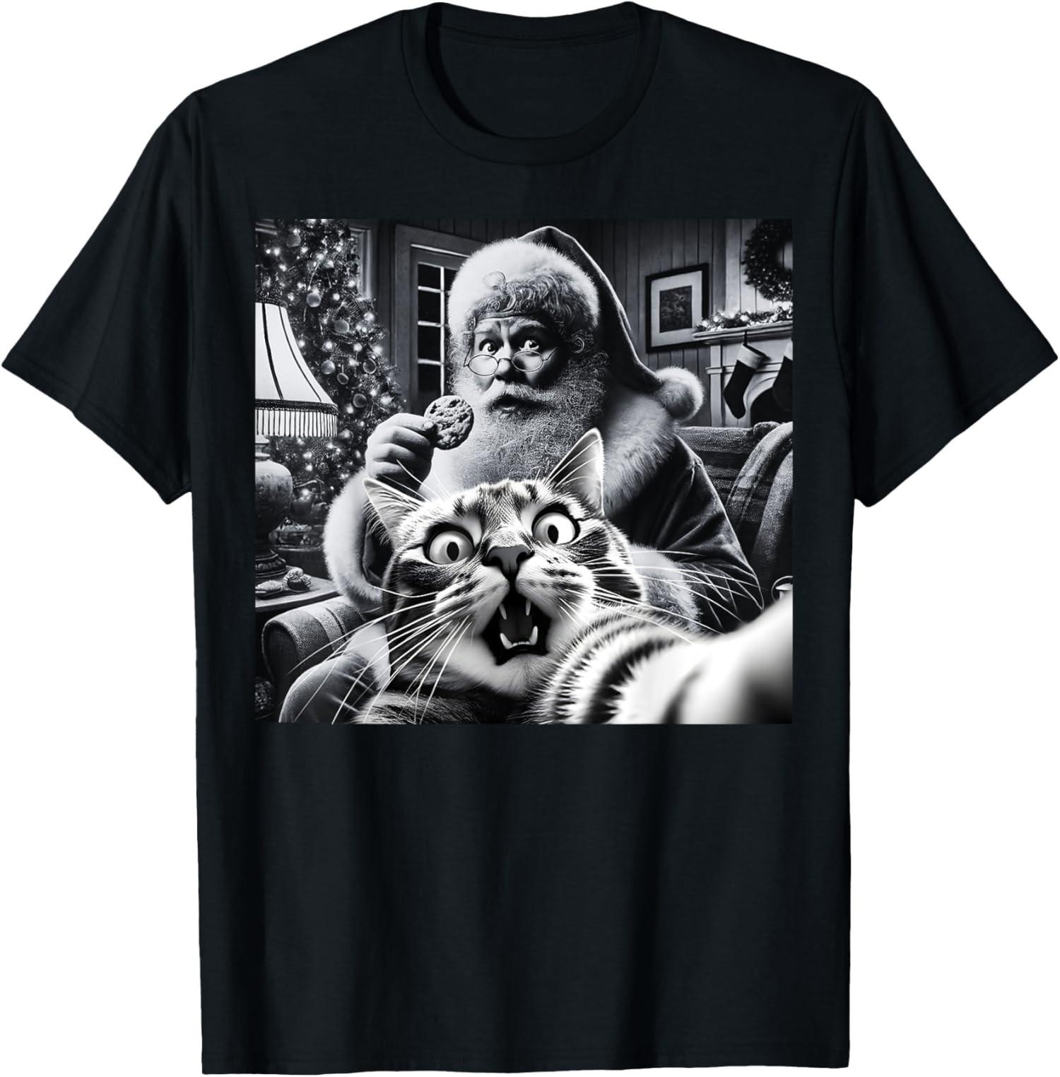 Santa and Cat Selfie Christmas Theme Funny Design T-Shirt S разноцветный