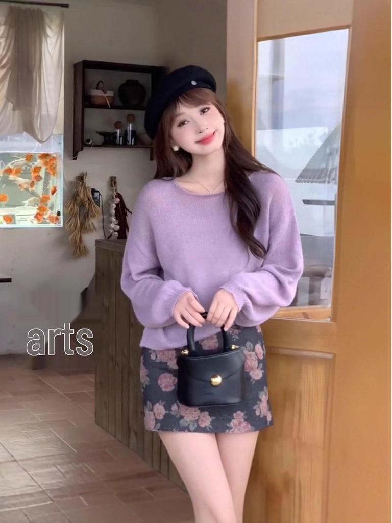 Korean Retro Floral Print A-Line Denim Mini Skirt for Women, High Waist, Slimming, Autumn/Winter Style.