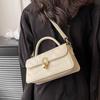 Letnia torba crossbody w cukierkowym kolorze z wyższej półki, modna torebka damska, prosta mała kwadratowa torebka z teksturą skóry, nowa torebka do noszenia na co dzień