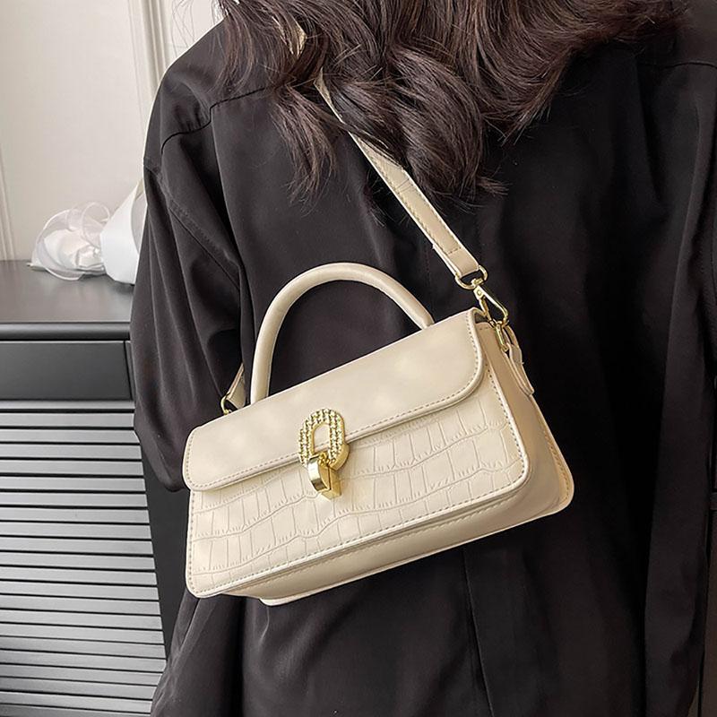Letnia torba crossbody w cukierkowym kolorze z wyższej półki, modna torebka damska, prosta mała kwadratowa torebka z teksturą skóry, nowa torebka do noszenia na co dzień