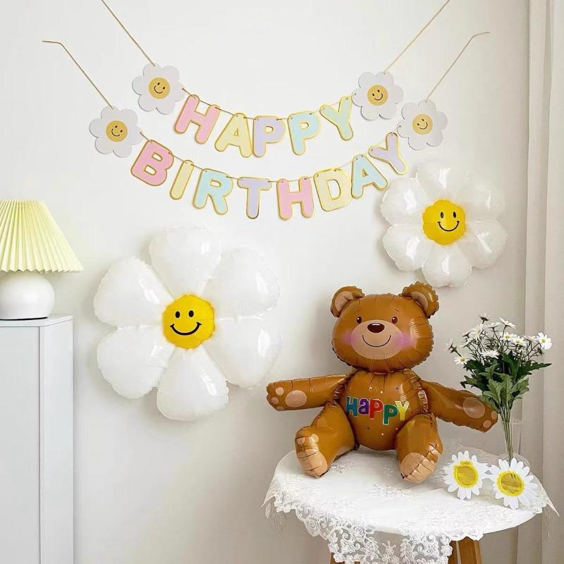 Daisy Happy Birthday Party Dekorace Banner Bílá květinová girlanda Vlajka Narozeninová party Dekorace Dekorované scény Bunting potřeby
