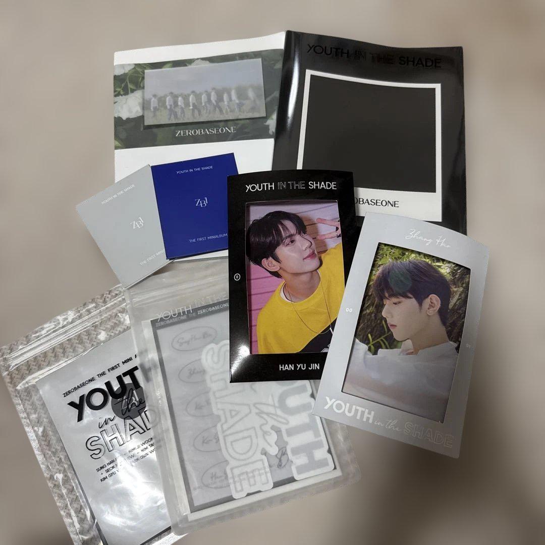 

[USED] ZB1 Album (purchased in Korea)