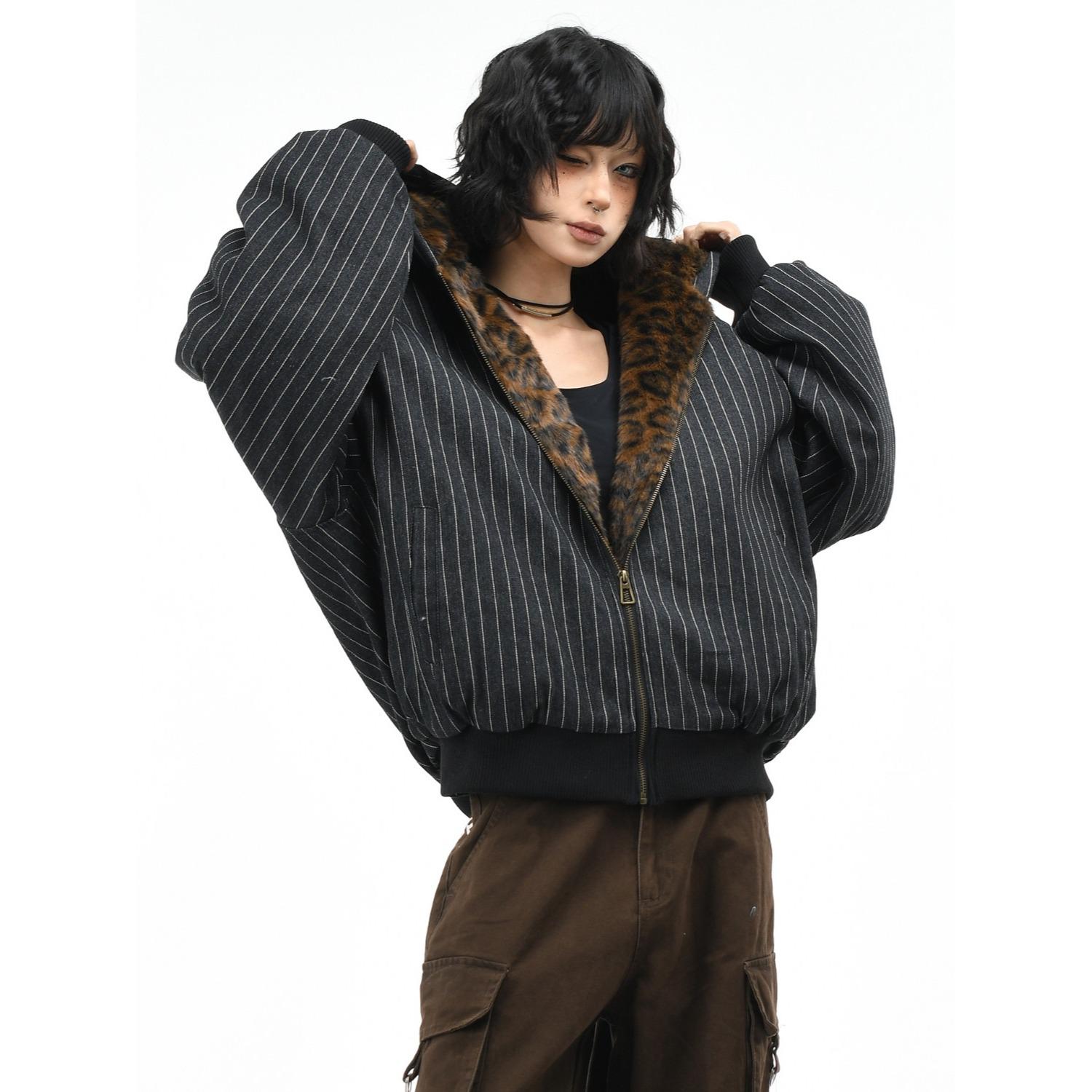 

Unisex Retro Striped Hooded Cotton Jacket with Leopard Print and Eagle Design for Winter Large чорний