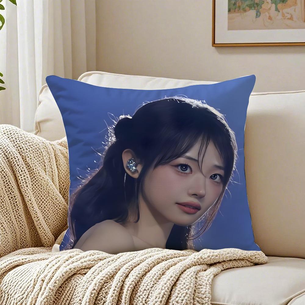 Idol Kpop QWER HHina Cushion Cover Pillowcase Antidustmite Living Room Sofa Decor Cushion Room
