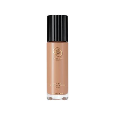 Oriflame Giordani Gold Base Mineral de Larga Duración SPF 20 - Marfil Claro Neutro 30 ml