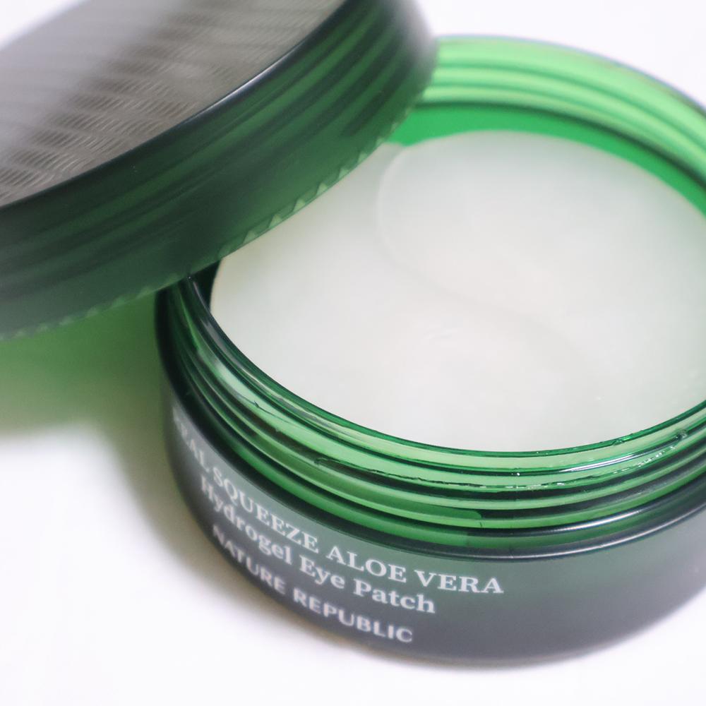 Nature Republic Real Squeeze Aloe Vera Hydrogel Augenpflaster (1 Packung / 60 Stück Pflaster)