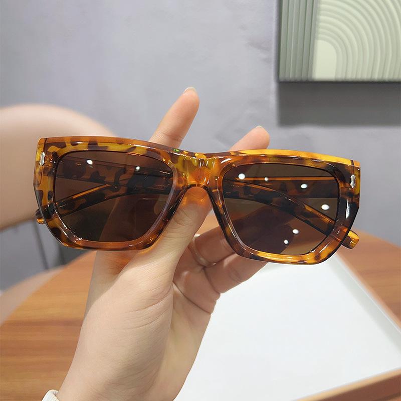 JYL Sunglasses Ladies Uv Protection Hong Kong Style Face Slimming CY5594 A-16442