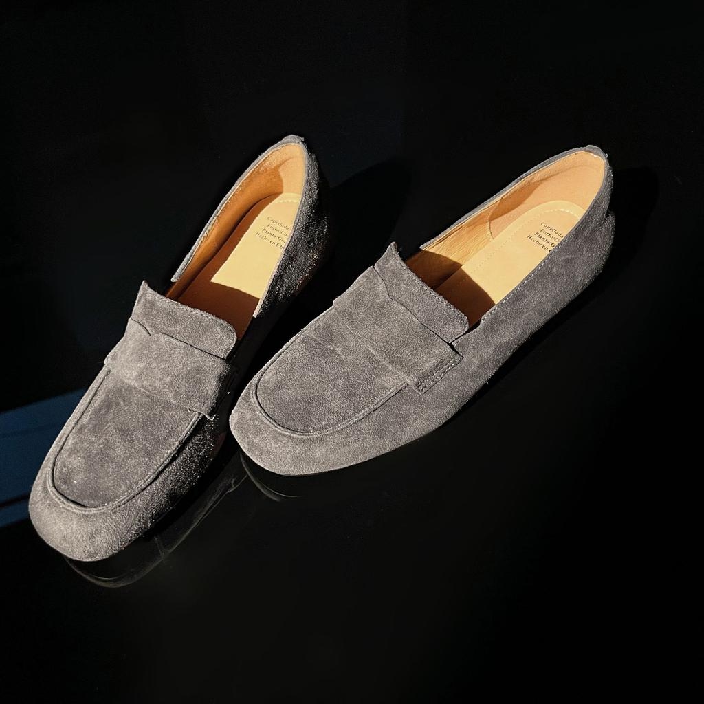 Comfort | 3cm British soft sheep anti-leather loafers women's thick heel one pedal round head gray middle heel beanie shoes