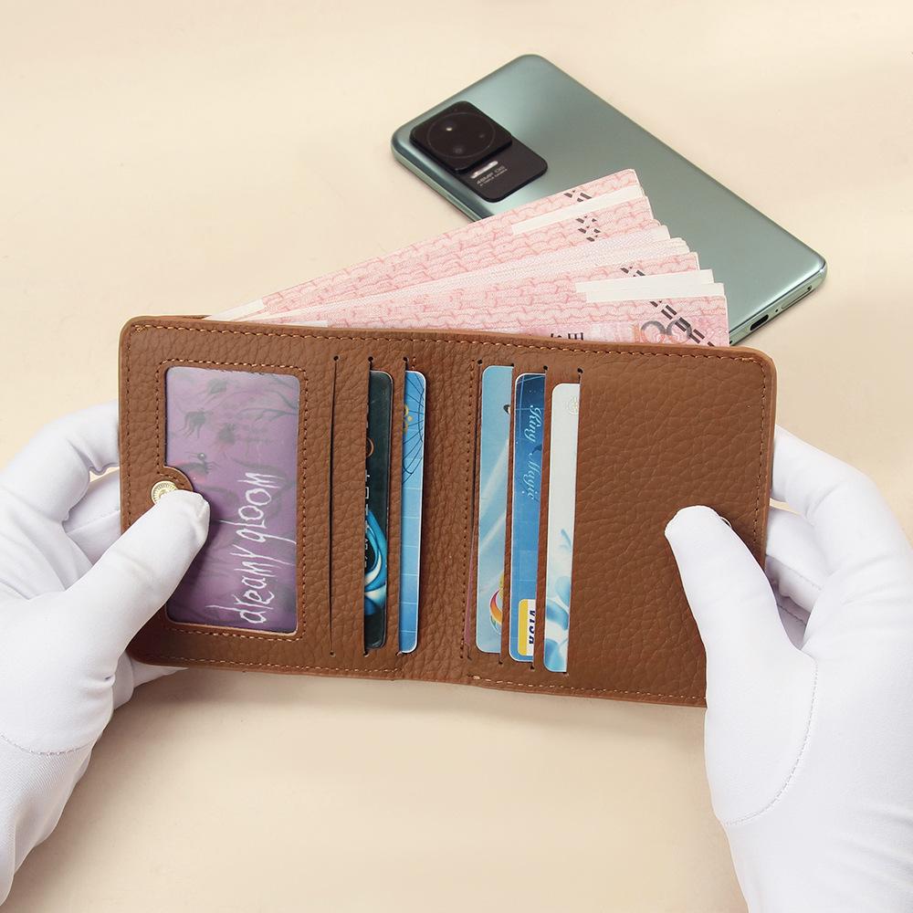 Dámska ultratenká peňaženka z pravej kože s RFID ochranou - Krátka, Viac priehradiek na karty, Jednoduché šitie