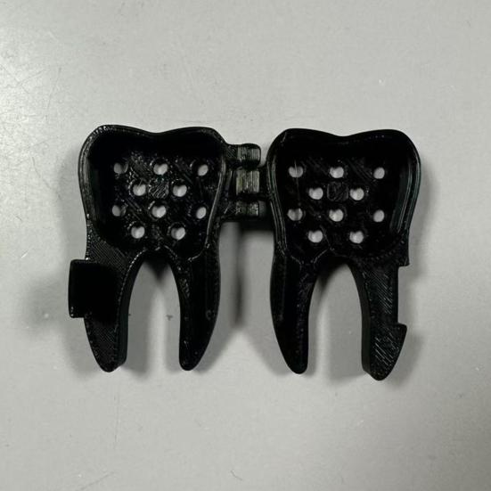 5Pcs Toothbrush Head Box Travel Toothbrush Head Case Tooth-Shaped Protective Box with Lid for Home