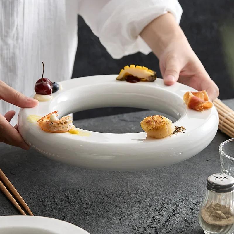 Pure White Ceramic Doughnut Dinner Plate Afternoon Tea Dim Sum Sushi Plate Dessert Snack Plate Restaurant Specialty Tableware