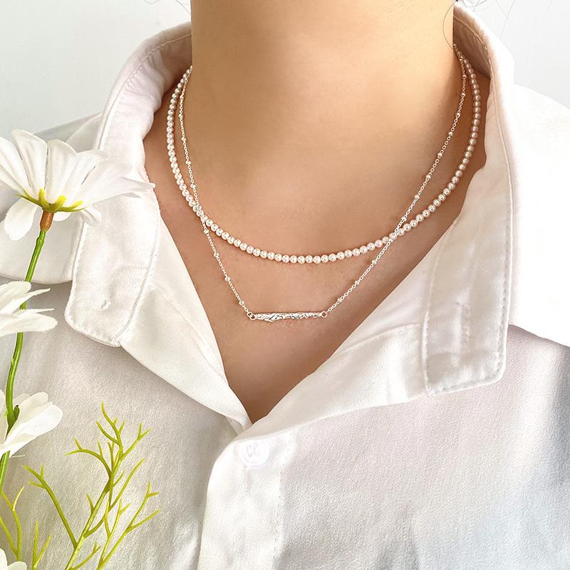 One Character Lava Necklace with Light and Luxurious Bead Chains, High-end Sense of Clavicle Chain Texture, Versatile Temperament