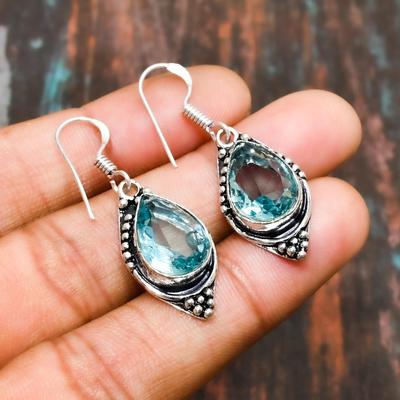 Topazio azzurro svizzero, orecchino meraviglioso fatto a mano in argento sterling 925 con pietra preziosa