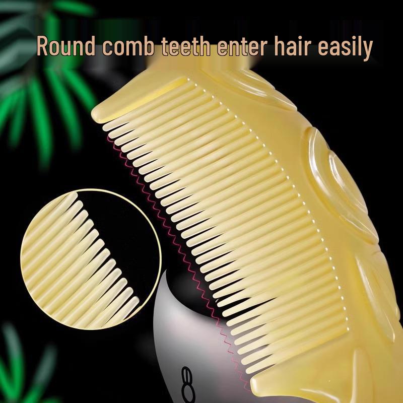 Weißer Hornkamm für Frauen: Ideal für langes, glattes Haar; Glättet und massiert; Tragbar für den Heimgebrauch.