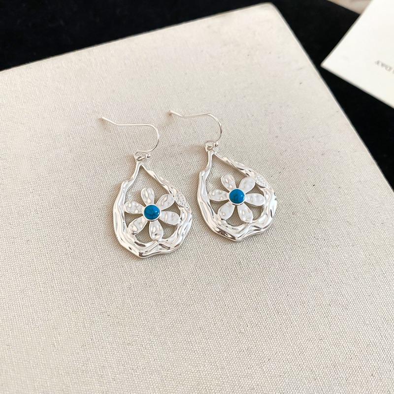 Flower stone water drop hollow ear hook necklace jewelry set fashionable and unique design jewelry